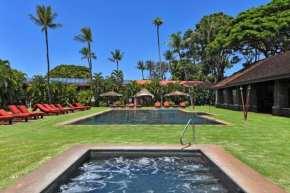 Resort amenities with boutique appeal in Old Lahaina - Aina Nalu